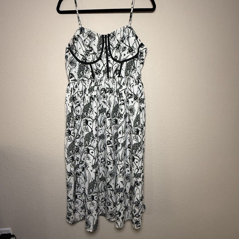 Women's Black and White Floral Structured Corset Cami Romantic Midi Dress *read